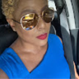 Meet your Posher, Tori